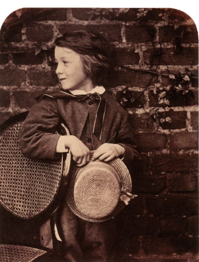 El Código de Cheshire, filmado por Lewis Carroll