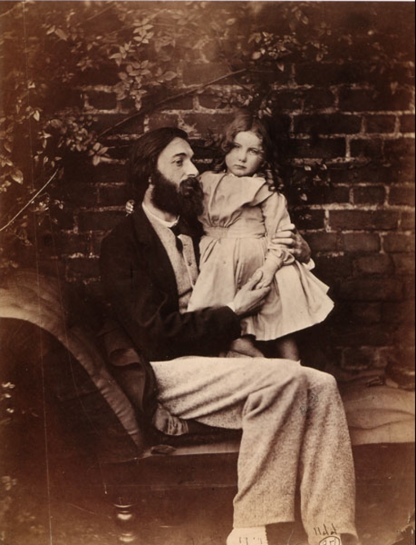 El Código de Cheshire, filmado por Lewis Carroll