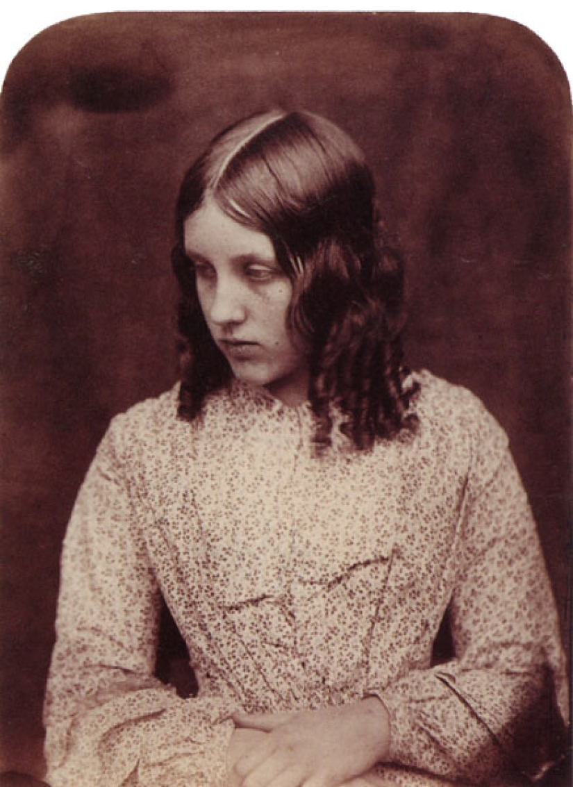 El Código de Cheshire, filmado por Lewis Carroll