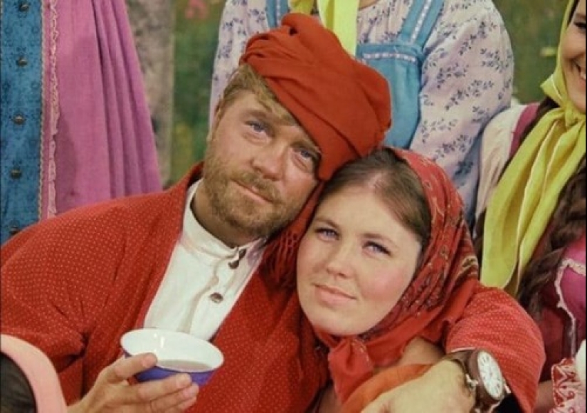 El destino de las actrices del "Sol Blanco del Desierto": cáncer, traición, secta y 40 años de felicidad