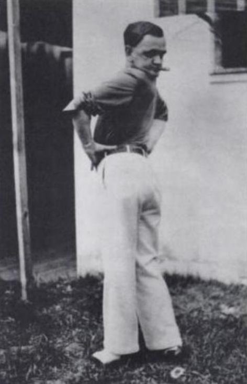 El Hombre Búho Martin Joe Laurello El Hombre Búho Martin Joe Laurello