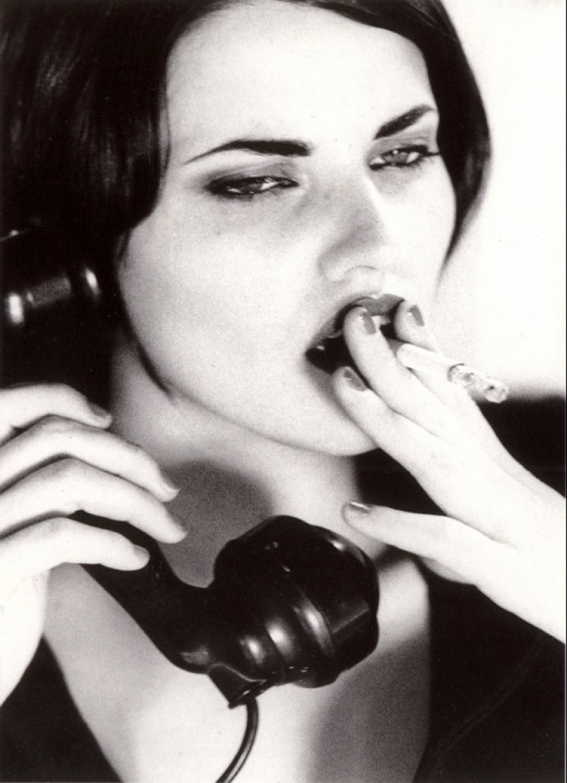 El misterio de la feminidad en fotografías eróticas de Ellen von Unwerth