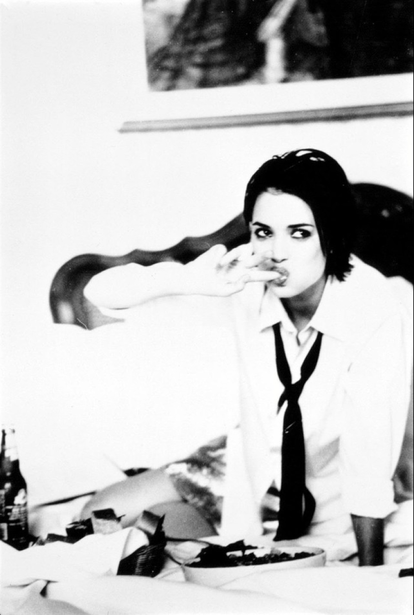 El misterio de la feminidad en fotografías eróticas de Ellen von Unwerth