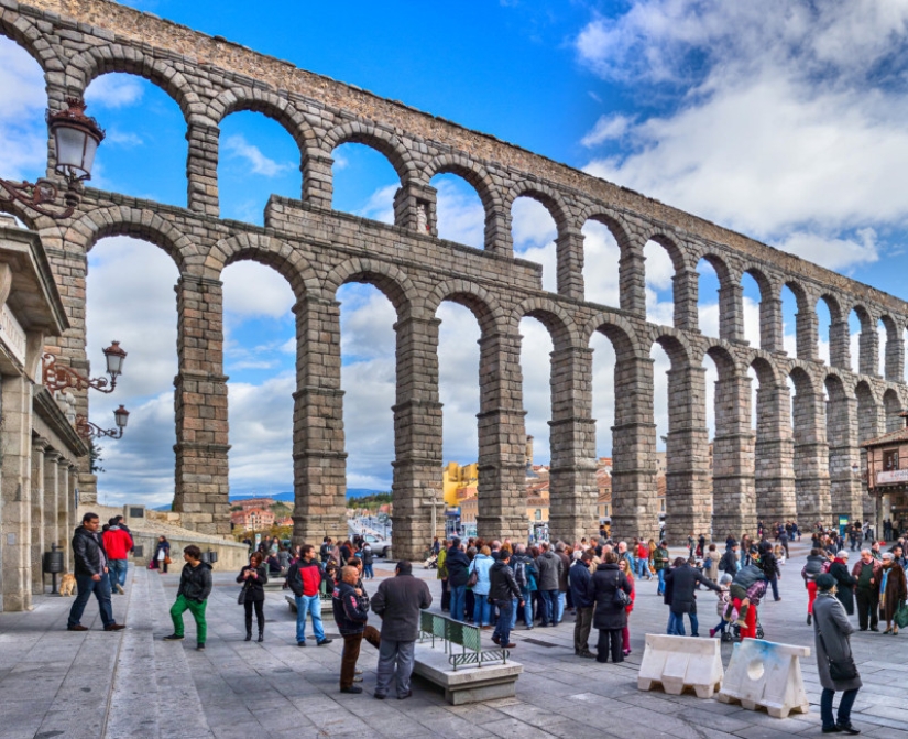 El único acueducto romano antiguo que todavía se utiliza para el fin previsto