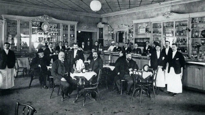 El secreto del buffet, o por qué sólo nuestro pueblo conoce este formato de servir la comida El secreto del buffet, o por qué sólo nuestro pueblo conoce este formato de servir la comida