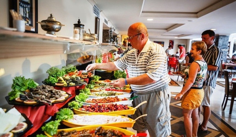 El secreto del buffet, o por qué sólo nuestro pueblo conoce este formato de servir la comida El secreto del buffet, o por qué sólo nuestro pueblo conoce este formato de servir la comida