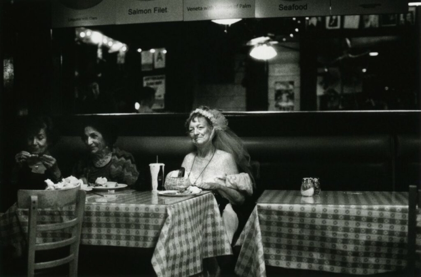 Elmo Tide: Las historias reales de un genio anónimo de la fotografía callejera