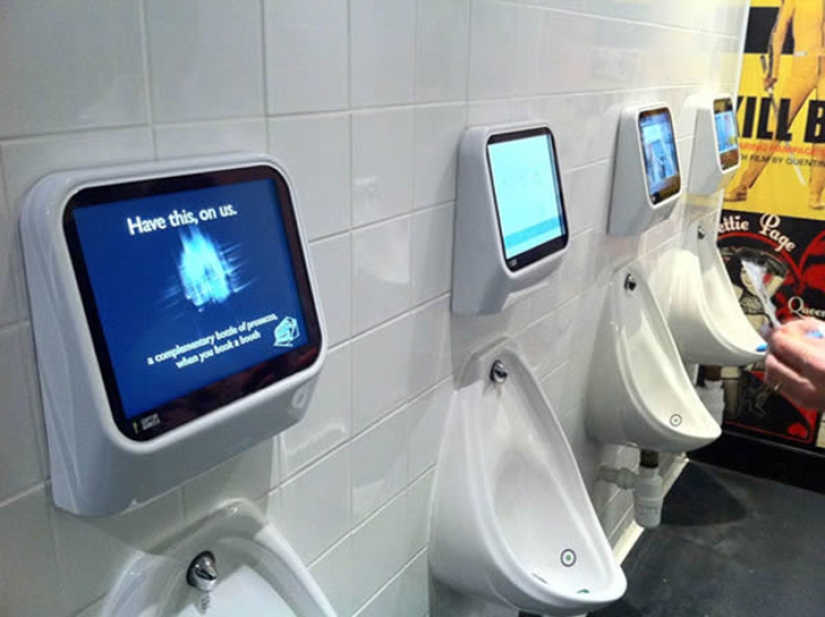 En necesidad, pero no en la ofensa: 20 baños públicos más inusuales