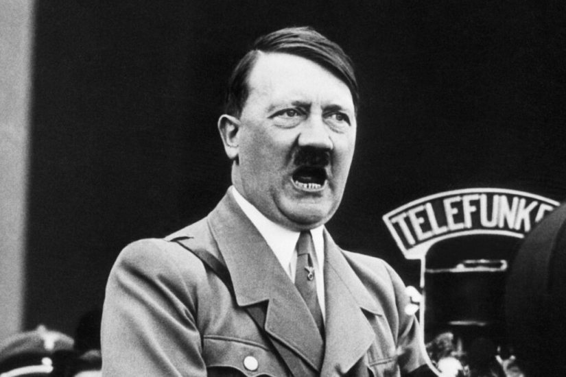 ¿Era Hitler homosexual o esto es parte de la propaganda de la URSS?