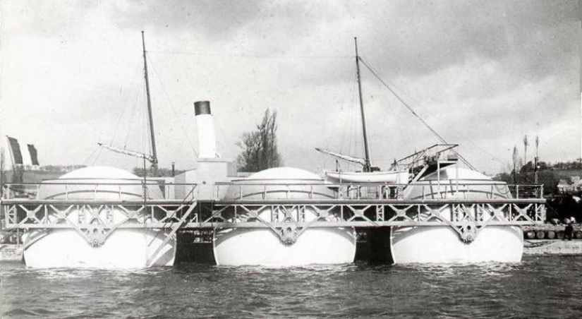 Ernest Bazin's Roller Steamer: Why the Ship on Wheels Was a Failure Ernest Bazin's Roller Steamer: Why the Ship on Wheels Was a Failure