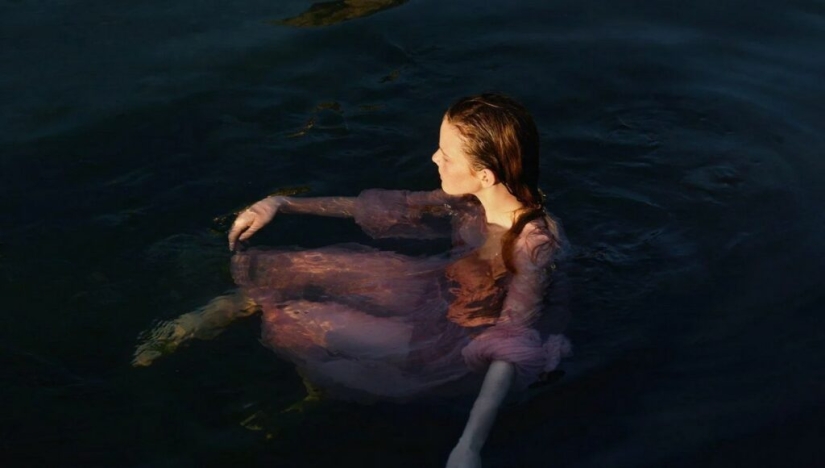 Erótica refinada de la maestra de la fotografía de moda Nadia von Scotti Erótica refinada de la maestra de la fotografía de moda Nadia von Scotti