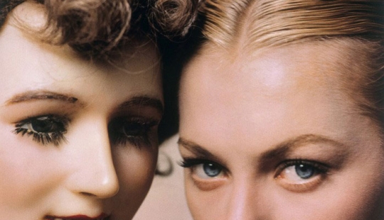 Erwin Blumenfeld — photographer of beautiful women