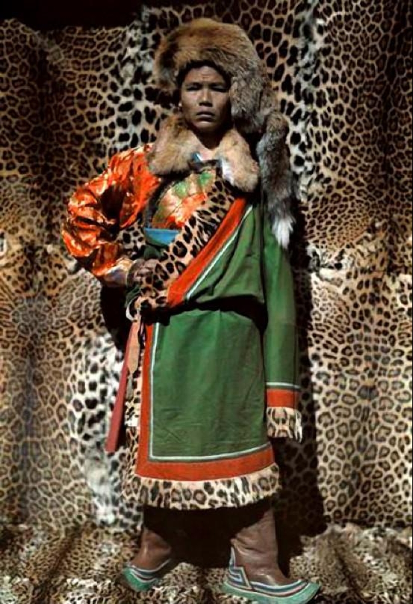 "Ethnoexotica" from around the world on autochrome (1907-1931)