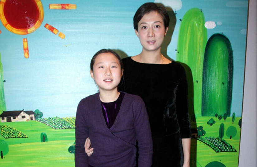 Etta Wu Zhuolin: The Difficult Journey of Jackie Chan's Daughter Etta Wu Zhuolin: The Difficult Journey of Jackie Chan's Daughter