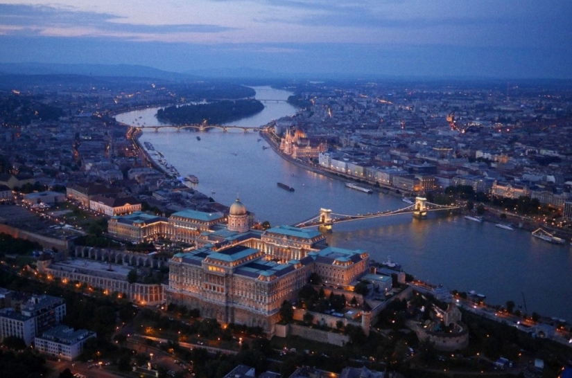 Europe from a bird's eye view Europe from a bird's eye view