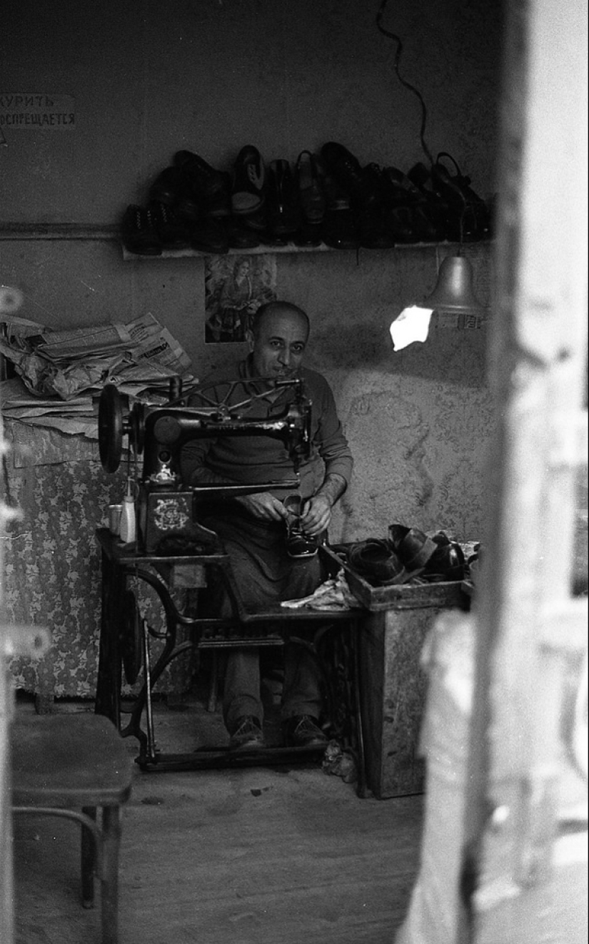 Everyday life in Soviet Georgia in 1976, captured by a Swedish photographer