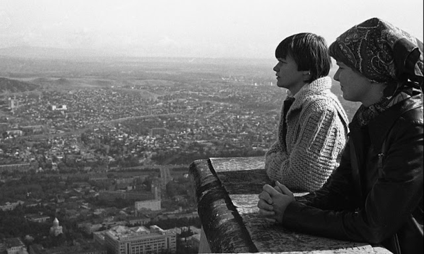 Everyday life in Soviet Georgia in 1976, captured by a Swedish photographer