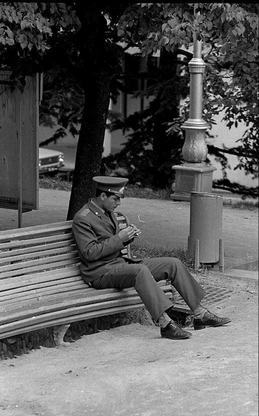 Everyday life in Soviet Georgia in 1976, captured by a Swedish photographer