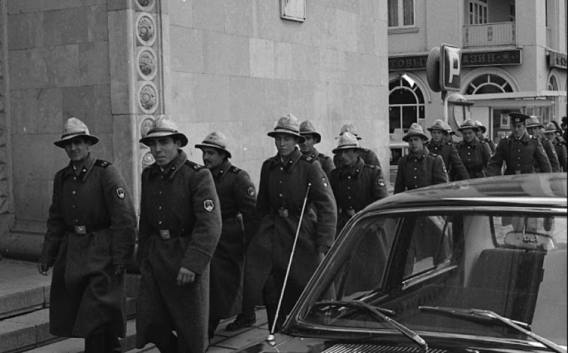 Everyday life in Soviet Georgia in 1976, captured by a Swedish photographer