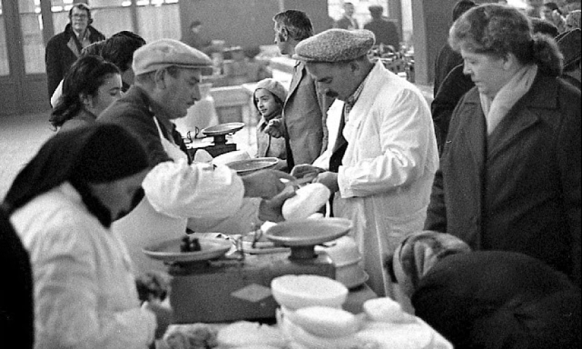 Everyday life in Soviet Georgia in 1976, captured by a Swedish photographer