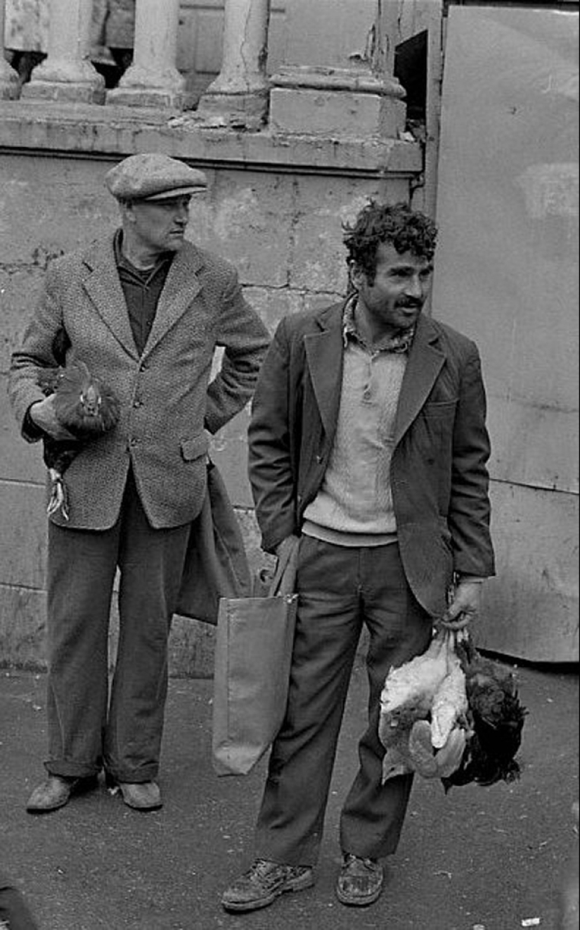 Everyday life in Soviet Georgia in 1976, captured by a Swedish photographer