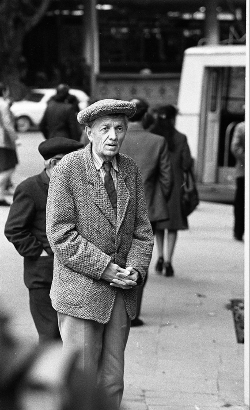 Everyday life in Soviet Georgia in 1976, captured by a Swedish photographer
