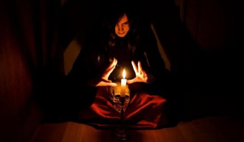 Evil eye and corruption: how in Russia they struggled with energy negativity