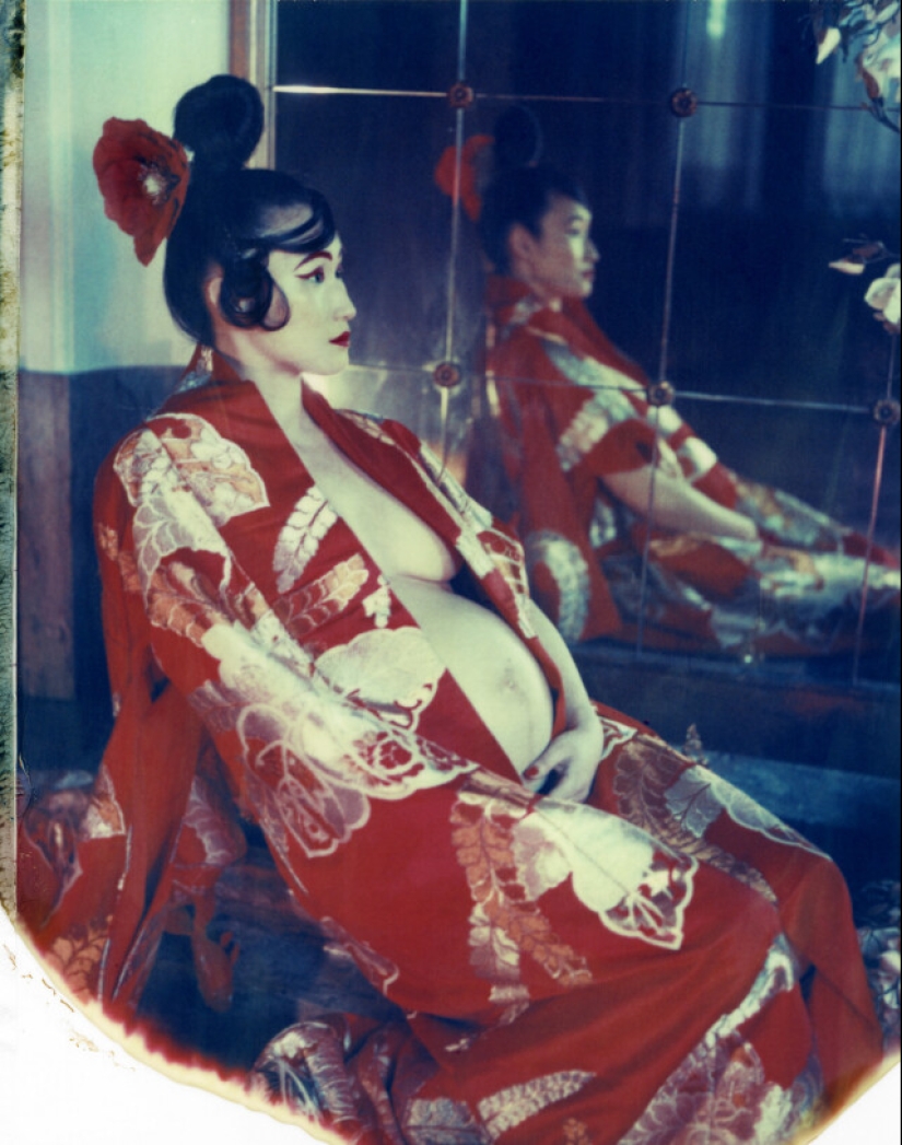 Extrañas historias de la fotógrafa belga Carmen De Vos