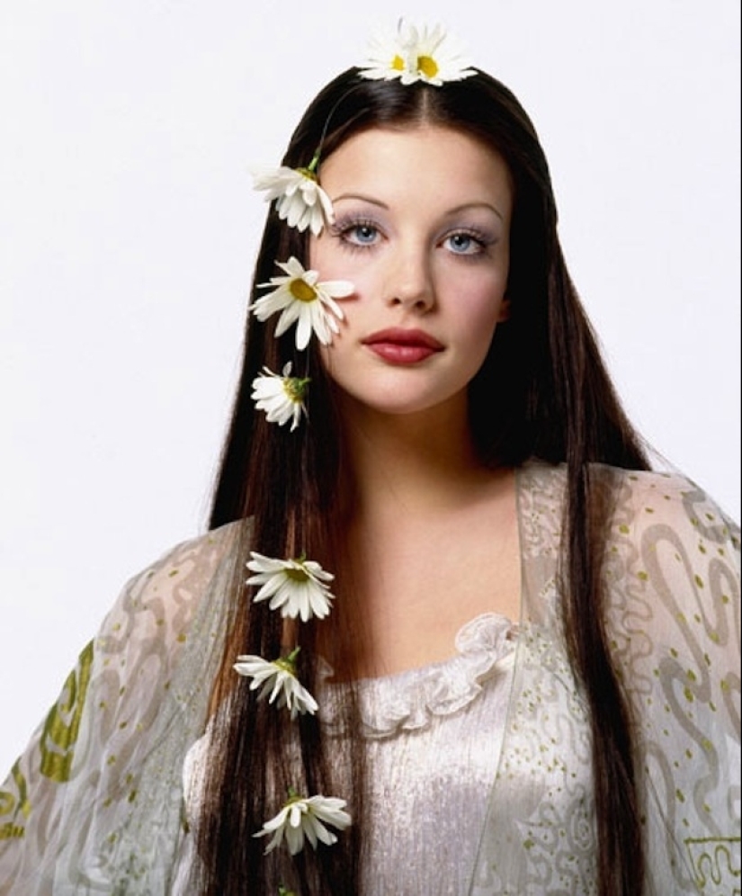 Extraño, inusual y sin éxito Studio fotos de celebridades Extraño, inusual y sin éxito Studio fotos de celebridades