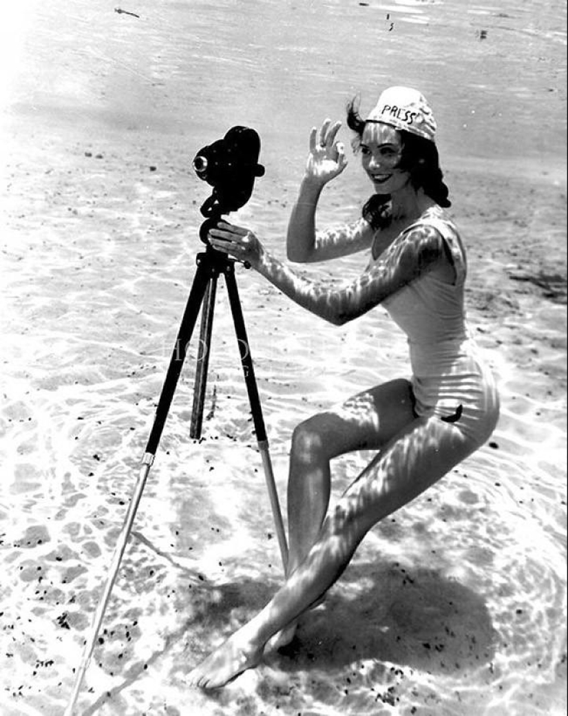 Fantastic retrophotographs from the bottom of the lake