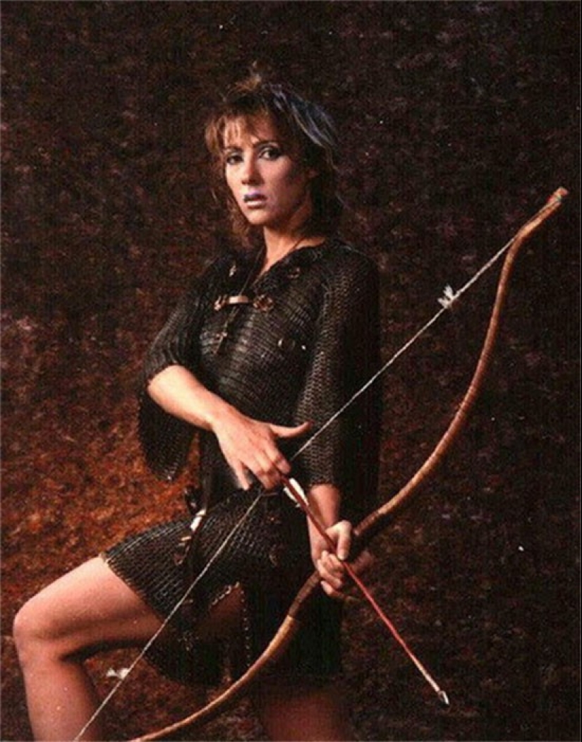 Fantasy-Soviet: 9 Amazons and warriors