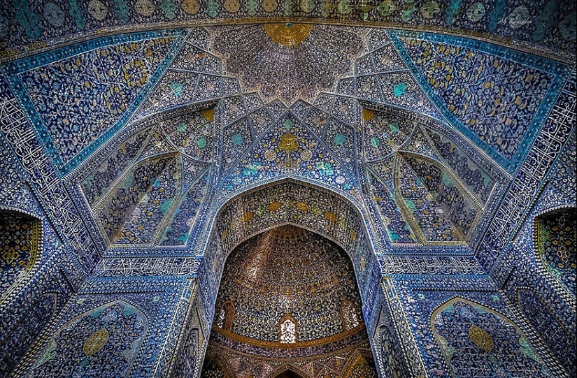 Fascinantes e hipnotizantes arcos de mezquitas