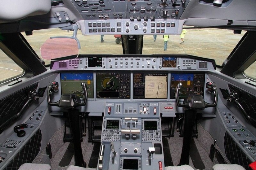 Fascinating photos from the cabins of different vehicles