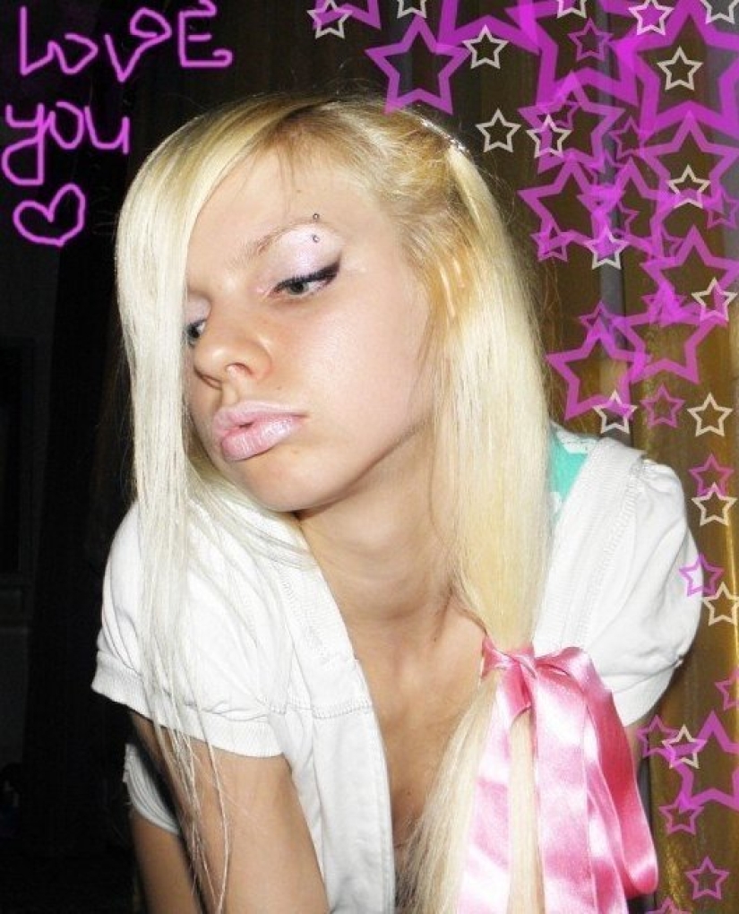 Fashion trends that have long looked ridiculous