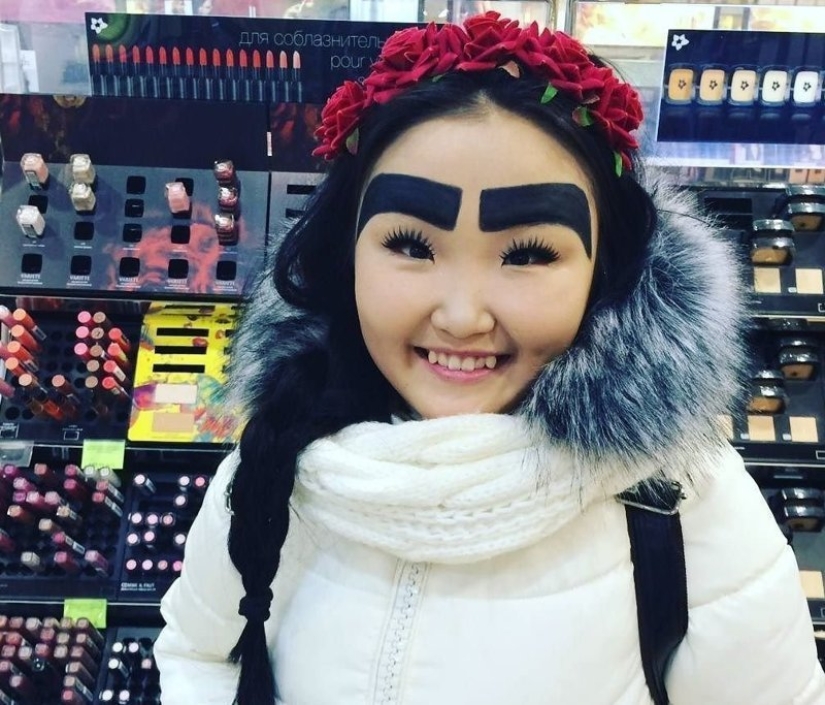 Fashion trends that have long looked ridiculous