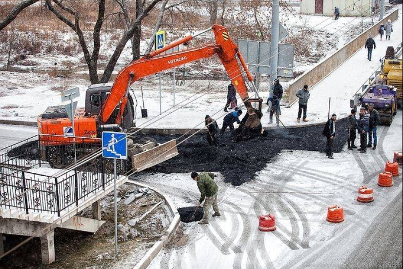 Fear and laughter in the Russian housing and communal services