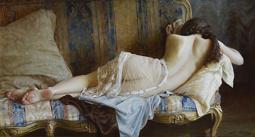 Female beauty and tenderness in the paintings of the artist Marina Marina