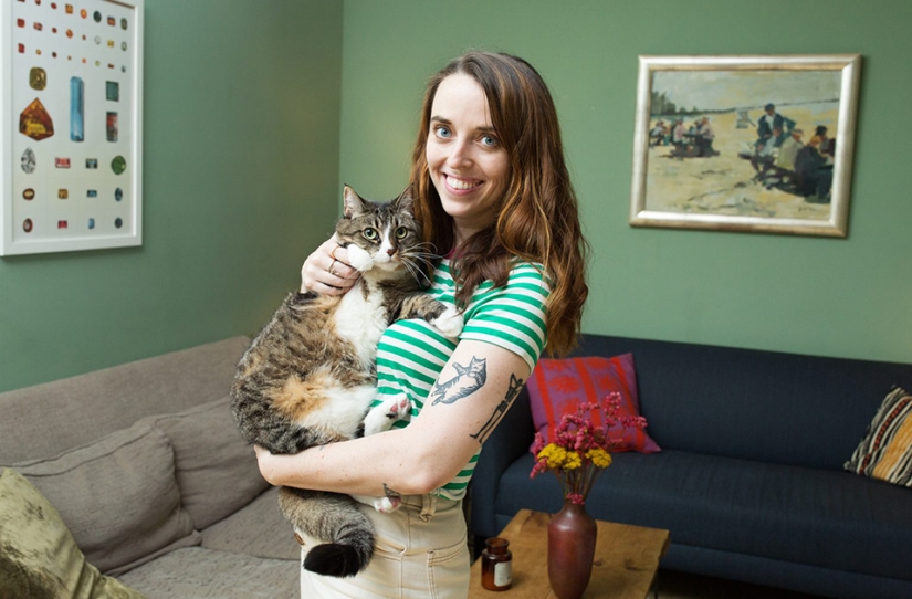 Female Cats Female Cats