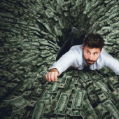 Financial dysmorphia - how thoughts about money destroy our lives Financial dysmorphia - how thoughts about money destroy our lives