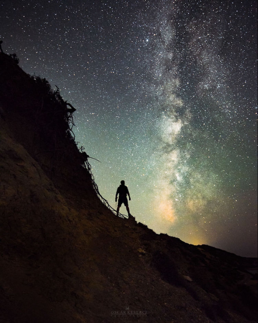 Finn wanders alone under the stars and makes fascinating shots