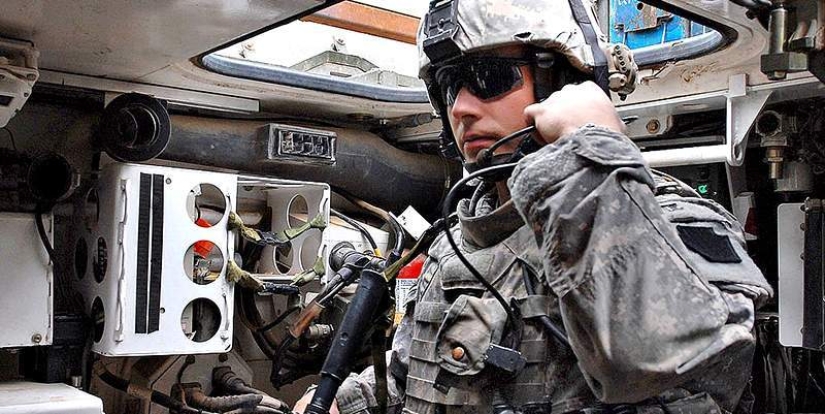 "Fire in the hole!": dumbest mistake military expressions