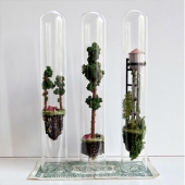 Floating worlds in a test tube from a Dutch artist Floating worlds in a test tube from a Dutch artist