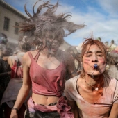 Flour Instead of Weapons: How the Greek Town of Galaxidi Celebrates the End of Winter Flour Instead of Weapons: How the Greek Town of Galaxidi Celebrates the End of Winter