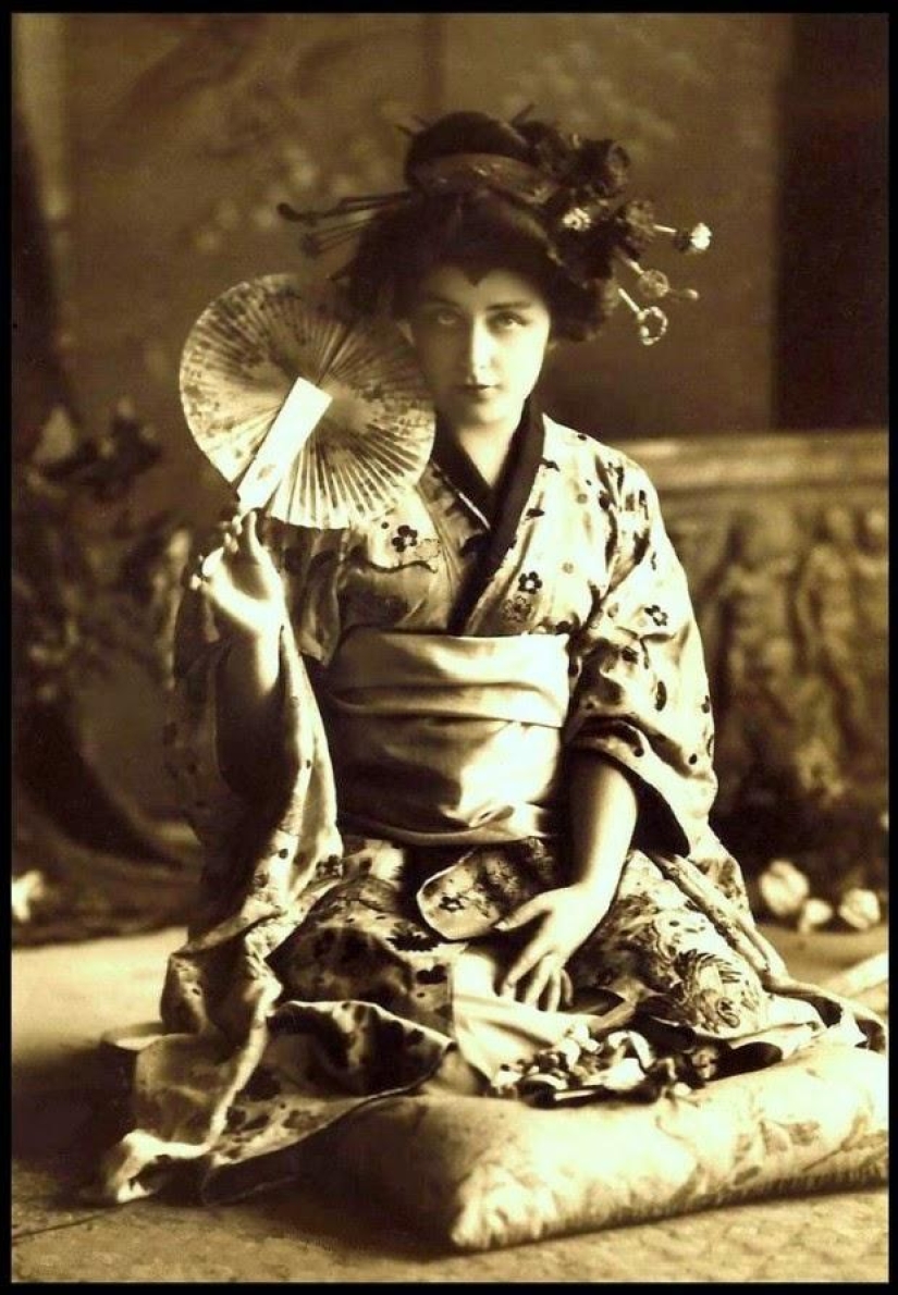 Foreign geisha in early 20th-century Japan Foreign geisha in early 20th-century Japan