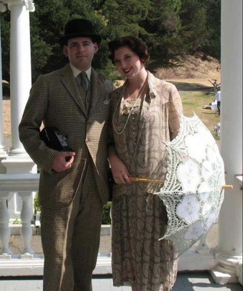 Forward to the past, o 9 ejemplos de cómo las personas modernas están atrapadas en épocas pasadas