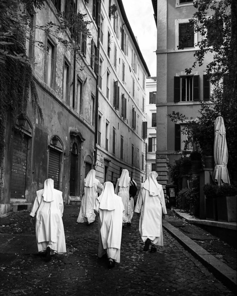 Fotógrafo callejero toma fotografías alrededor del mundo que capturan diferentes culturas y estilos de vida