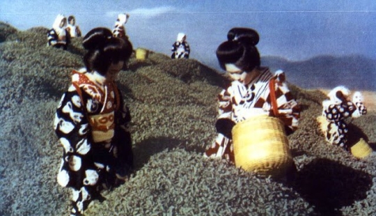 Fotografías en color de mujeres del Imperio ruso a principios del siglo XX