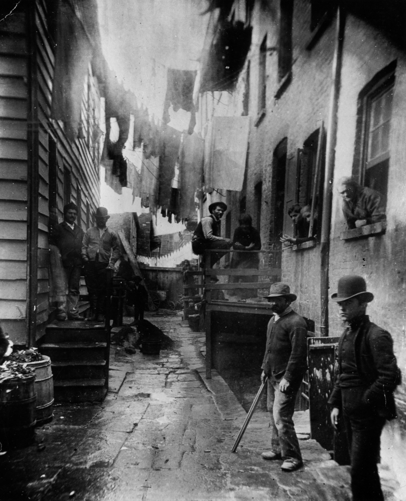 Fotos de Manhattan 1870-1900, cuando la isla era un barrio pobre de Nueva York Fotos de Manhattan 1870-1900, cuando la isla era un barrio pobre de Nueva York