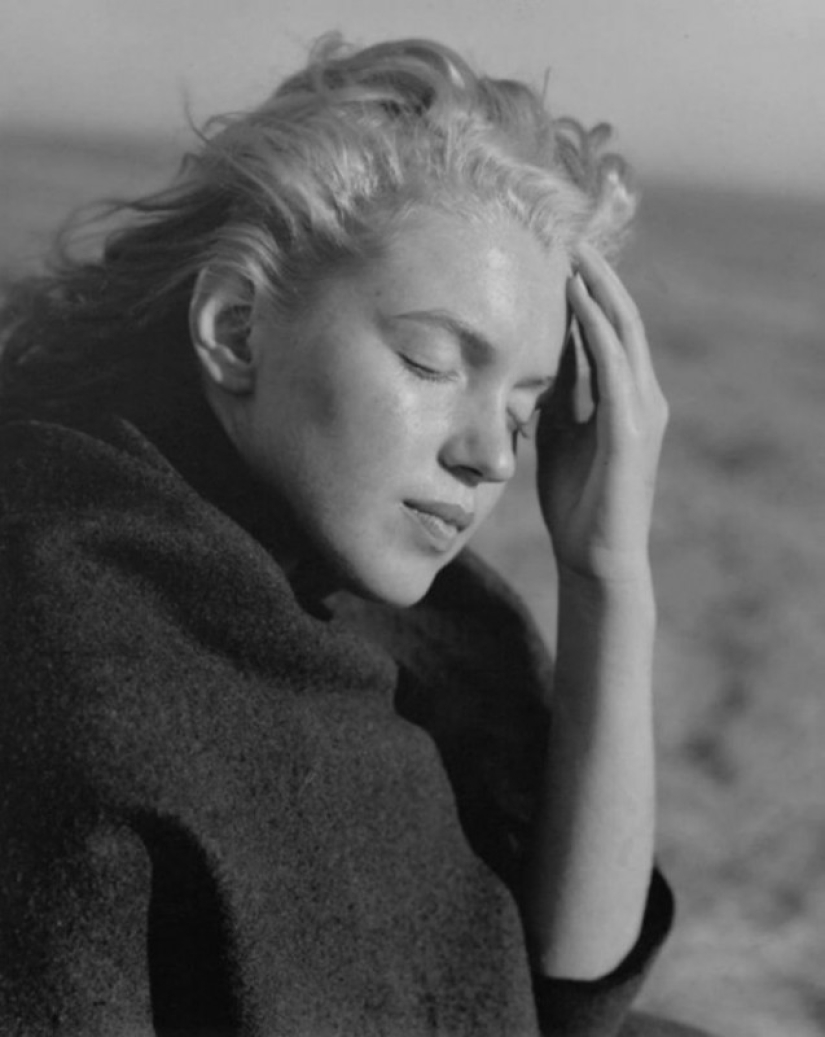Fotos de playa desconocidas de Marilyn Monroe tomadas por su amante Fotos de playa desconocidas de Marilyn Monroe tomadas por su amante