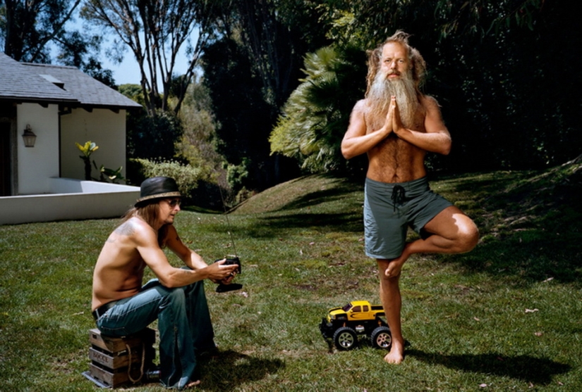 Fotos divertidas de celebridades por Martin Scholler